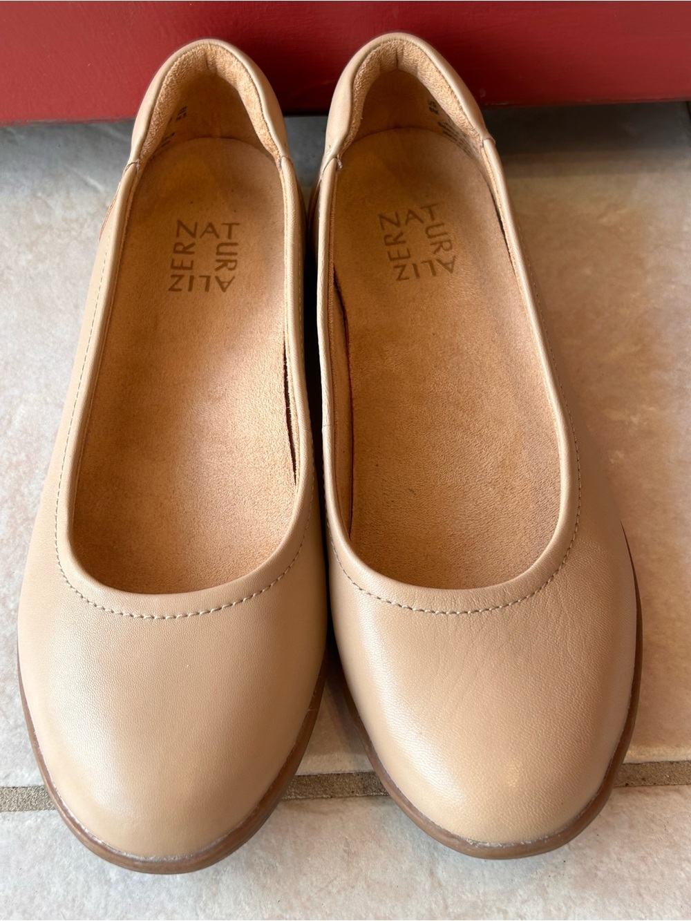NWOT NATURALIZER “Flexy”s8 nude/Tan Leather Ballet Flats-Slip-On Comfort-MSRP$70 - Picture 2 of 9